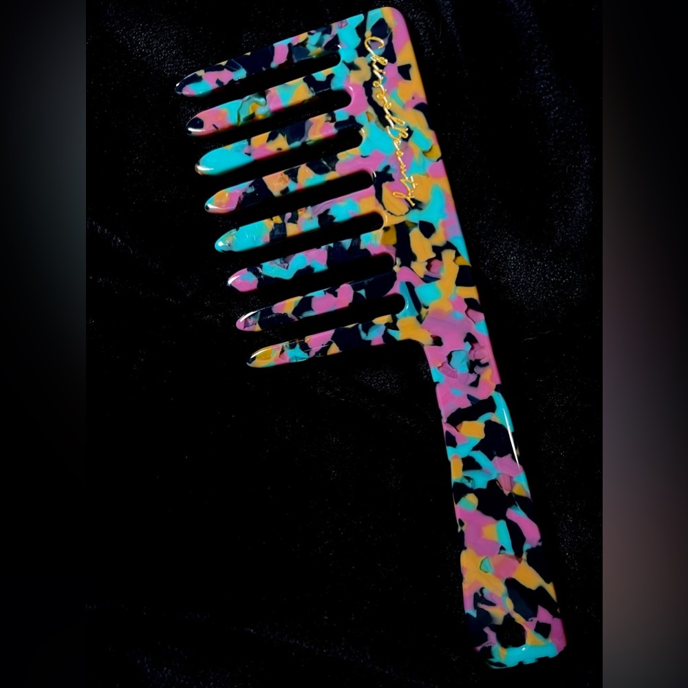 💖Brand New Travel Detangling Hair Comb💖